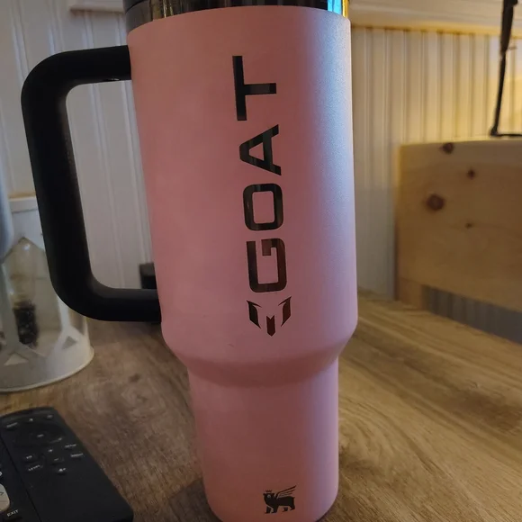 Messi x Stanley 1913 Collection 40 oz. Quencher ProTour Flip Straw Tumbler4.4 - Picture 1 of 4